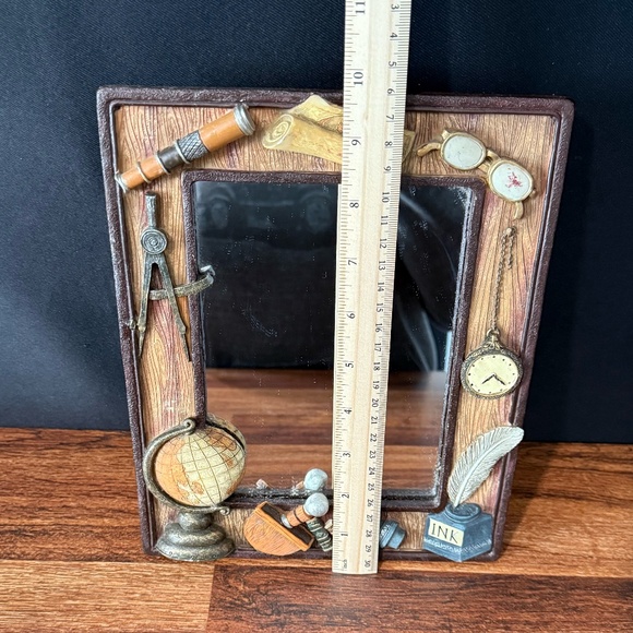 Desk Decor - Picture 2 of 16